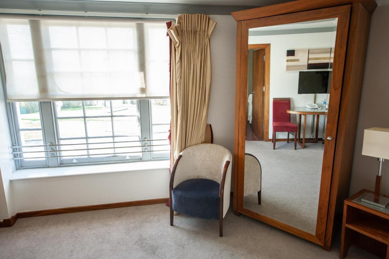 Berwick Manor Hotel Rainham  Exteriér fotografie